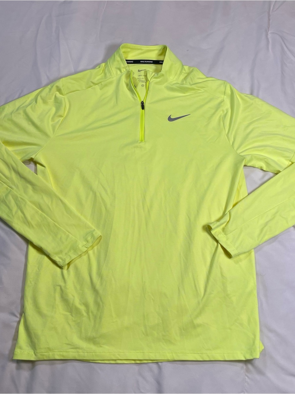 ✨ Nike Dri-FIT Running Quarter-Zip Pullover | Women’s Medium | Volt Neon Yellow - Picture 2 of 10